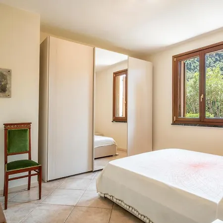 Giulia * Manerba del Garda