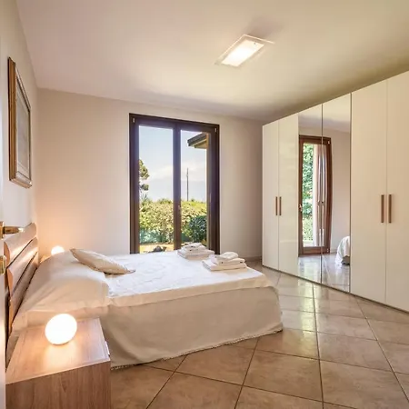 Holiday home Giulia *